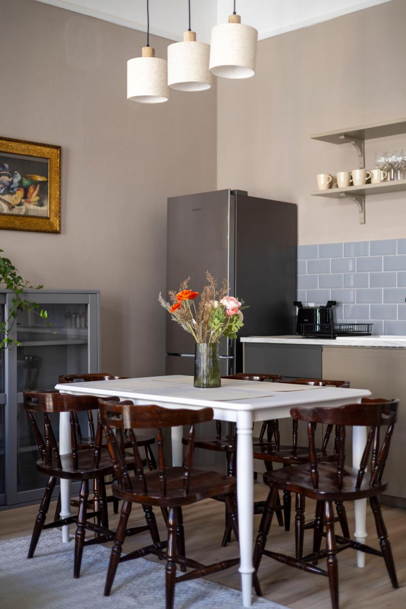 Charming Central Dream Home & Retreat By Prestige Homes Budapest Luaran gambar