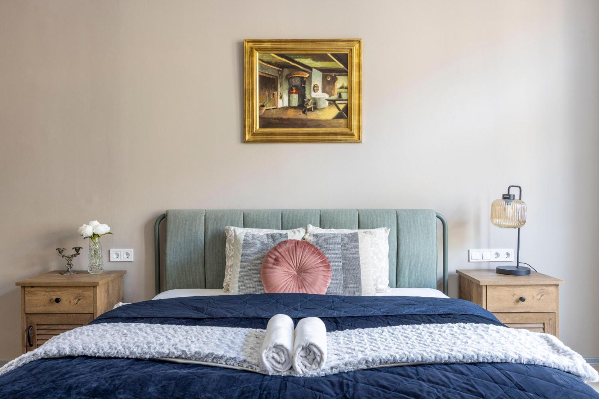 Charming Central Dream Home & Retreat By Prestige Homes Budapest Luaran gambar